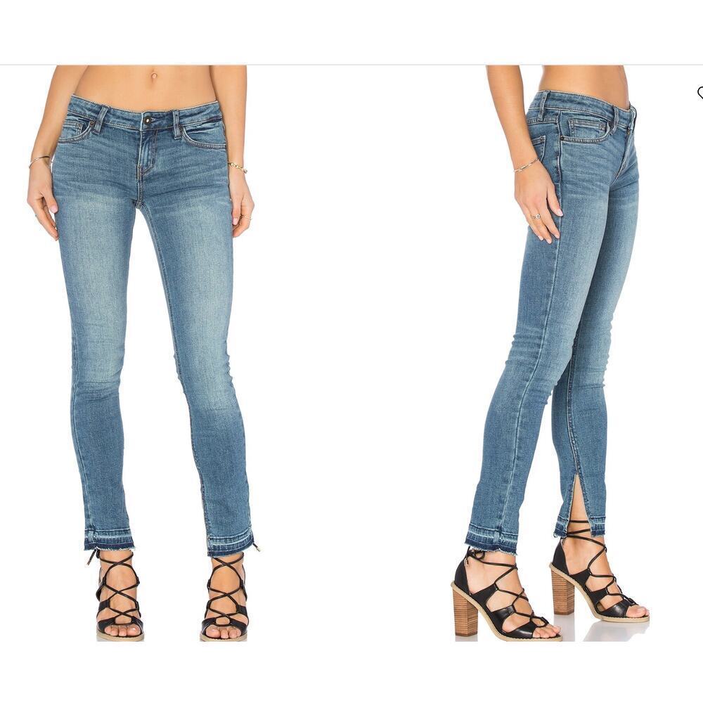 Free People Low Rise Side Slit Jeans Slim Skinny Leg Medium Wash Denim Size 26